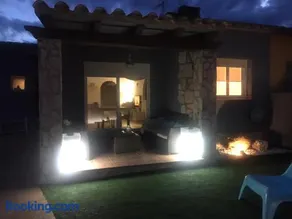 Casa en L Escala con piscina y WIFI free - Image 4