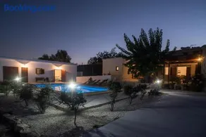 Chloe's House - Image 5