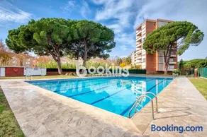 Vall de ribes Apartament per 4 persones amb piscina comunitària, a prop de Port d'Aro - Image 1