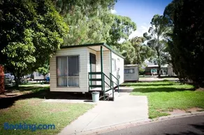 Strayleaves Caravan Park - Image 2