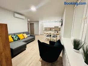 Saulėti apartamentai Trakuose/Sunny apartment in Trakai - Image 3