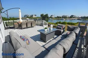 Sunset Beach House with 30ft Boat Dock in Shinnecock Southampton NY - Image 1