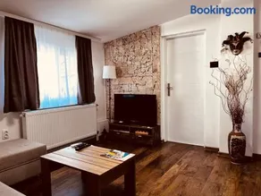 Vasilija Apartment - Cozy, quiet with terrace & spa near Novi Sad, Sremski Karlovci - Image 2