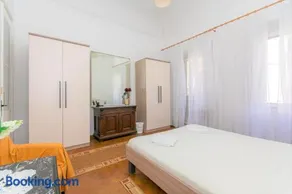 Veranda Rooms - Image 2