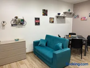Sweet home - Image 1