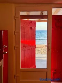 Cave Beach House Milos - Image 1