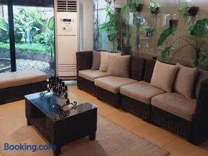11th Street Bed and Breakfast - Image 3