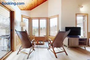 White Mountain Chalet - Image 2