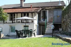 Rivacanze Apartments - Image 2