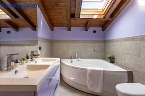 Casa Jasmine, casa con giardino - Lago Maggiore - Wifi - By Guestaly - Image 3