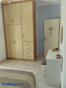 Calypso Two Bedroom Apartment - Image 4
