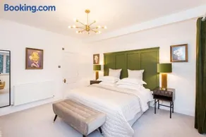 The Tower by Harrogate Serviced Apartments - Image 3