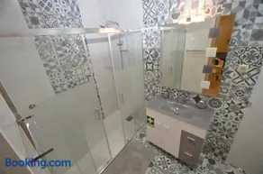 O Cantinho Guesthouse com Terraço e Vistas em Quinta do Anjo - Image 2