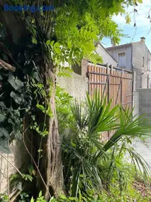 Vivez Castelnaudary à pied, T2 cosy avec jardin, proche gare et canal du midi - Image 5