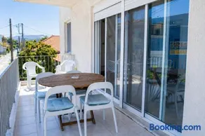 Marilia GuestHouse - Seaside Retreat in Evia - Image 1