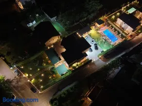 Villa Guesthouse Albion - Image 1