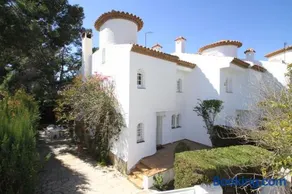 ARENDA Casa Bedoll 1 - Image 2