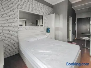 RedLiving Apartemen The Suites Metro - King Property Tower C - Image 2
