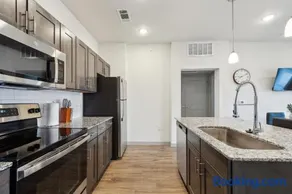 Chisholm Trace 933 I Spacious 1Bed 1 Bath - Image 5