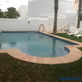 Somptueuse villa avec piscine privée au seins de la résidence ISLY GOLF - Image 2