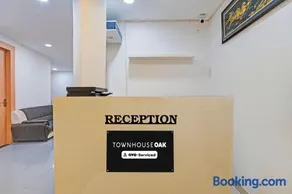 Super Townhouse Oak Sun City Mall Hisar - Image 2