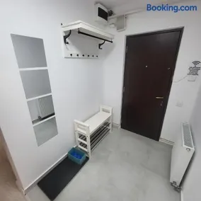 Vitan Apartment - Image 3