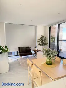 Brand-New 2-Bedroom Unit in Canley Heights - Image 1