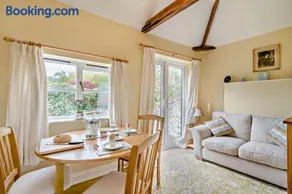 1 Bed in Barton Turf oc-s29126 - Image 3