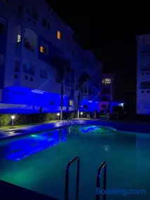 Résidence avec Piscine Luxe à Martil - Image 2