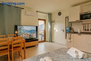 Casa Galya with private patio by GardaDoma - Image 1
