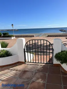Los Flamencos, Puerto de la Duquesa - Image 1