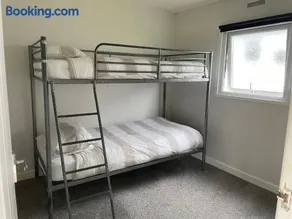 Cosy Cabin - Bideford Bay Holiday Park - Image 4