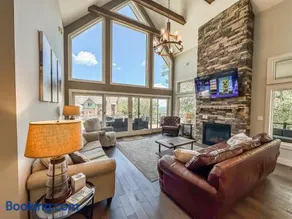 Slope Side Story: Ski-InSki-Out Luxury Home - Image 2