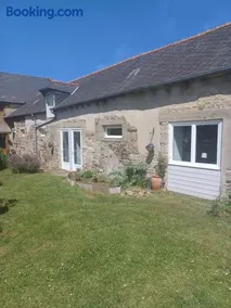 Bethesda Plouasne - family friendly B&B, countryside location - Image 2