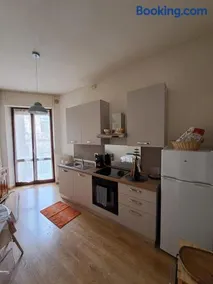 Apartment in the center of Asti - Image 5
