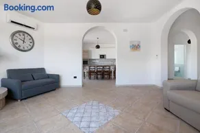 La Leonessa Casa Vacanze - Image 3