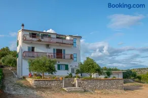 Apartmani Lana - Image 1