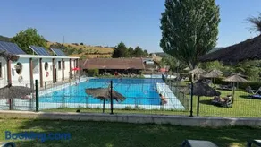 Pamplona Event Campsite Hostel - Image 2