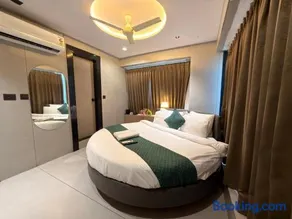 Hotel Luxe Rooms - Image 4