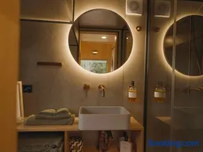 Butterfly Lane - Off-Grid Luxury Tiny Home, Byron Shire - Image 3