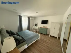 ÉLD ÁT Wellness Villa Balatonkenese - Image 2