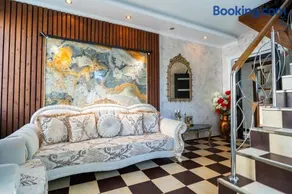 High-end 3BR Apartment - Private Garden, Terrace & BBQ - Image 5