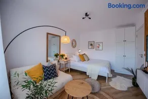 Cozy Little Place - Image 1