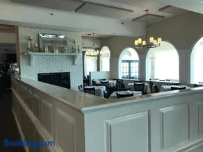 The Three Seasons Resort - Image 4