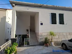 Mediterranean Garden Apartements - Image 2