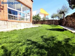 Casa Rural EL HUERTO con Jardín - Image 5