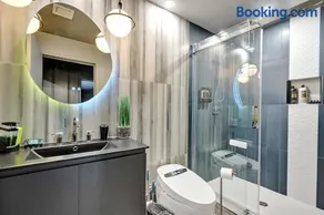 Kiki 2 - Men's Clothing optional Guest Houses - Image 5