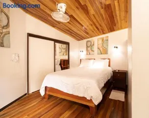 Gamaí Monteverde Tiny House - Image 2