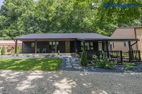 Secluded Family Cabin with Hot Tub - Image 2