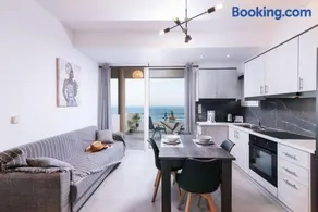 Stella Apartment - Image 4
